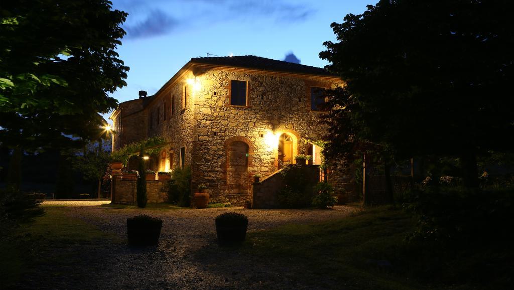 Agriturismo Podere Alberese Asciano Εξωτερικό φωτογραφία