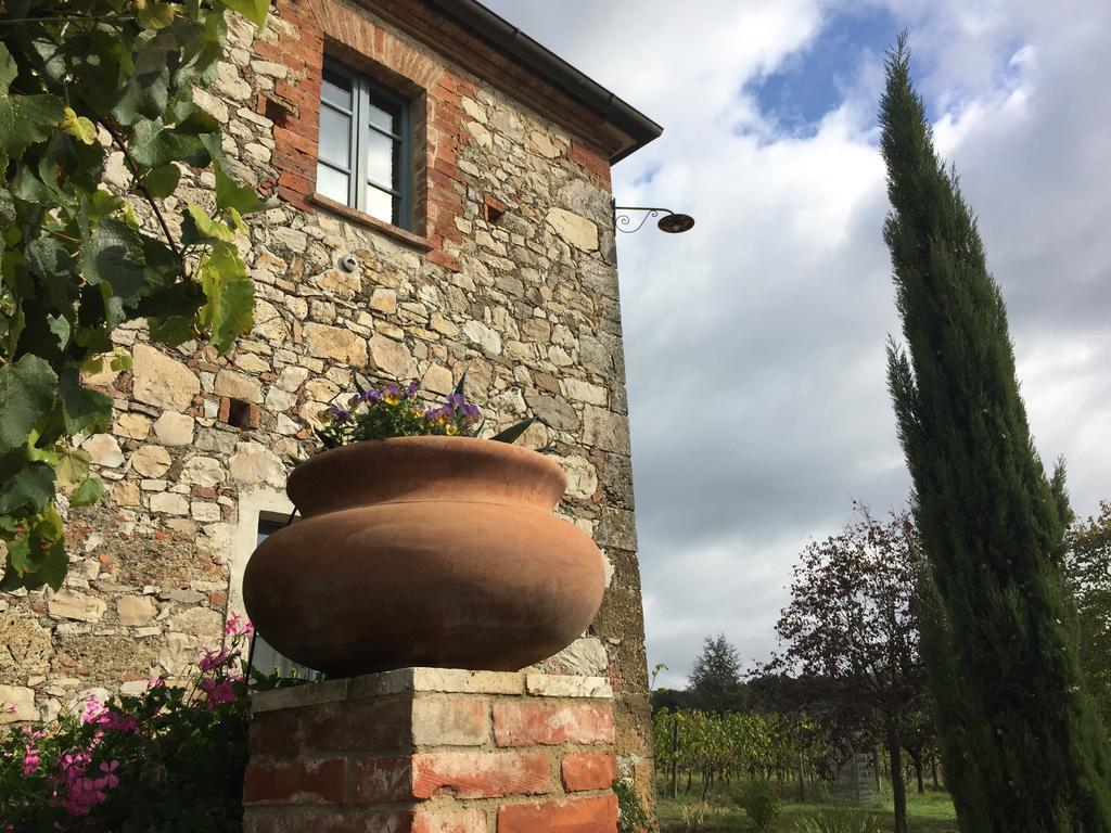 Agriturismo Podere Alberese Asciano Εξωτερικό φωτογραφία