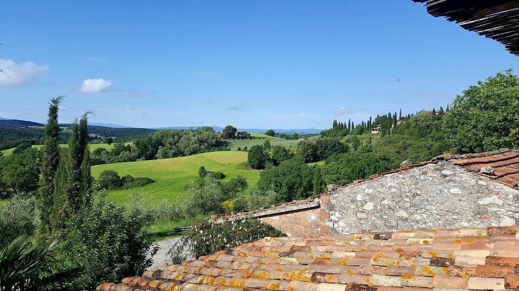 Agriturismo Podere Alberese Asciano Εξωτερικό φωτογραφία