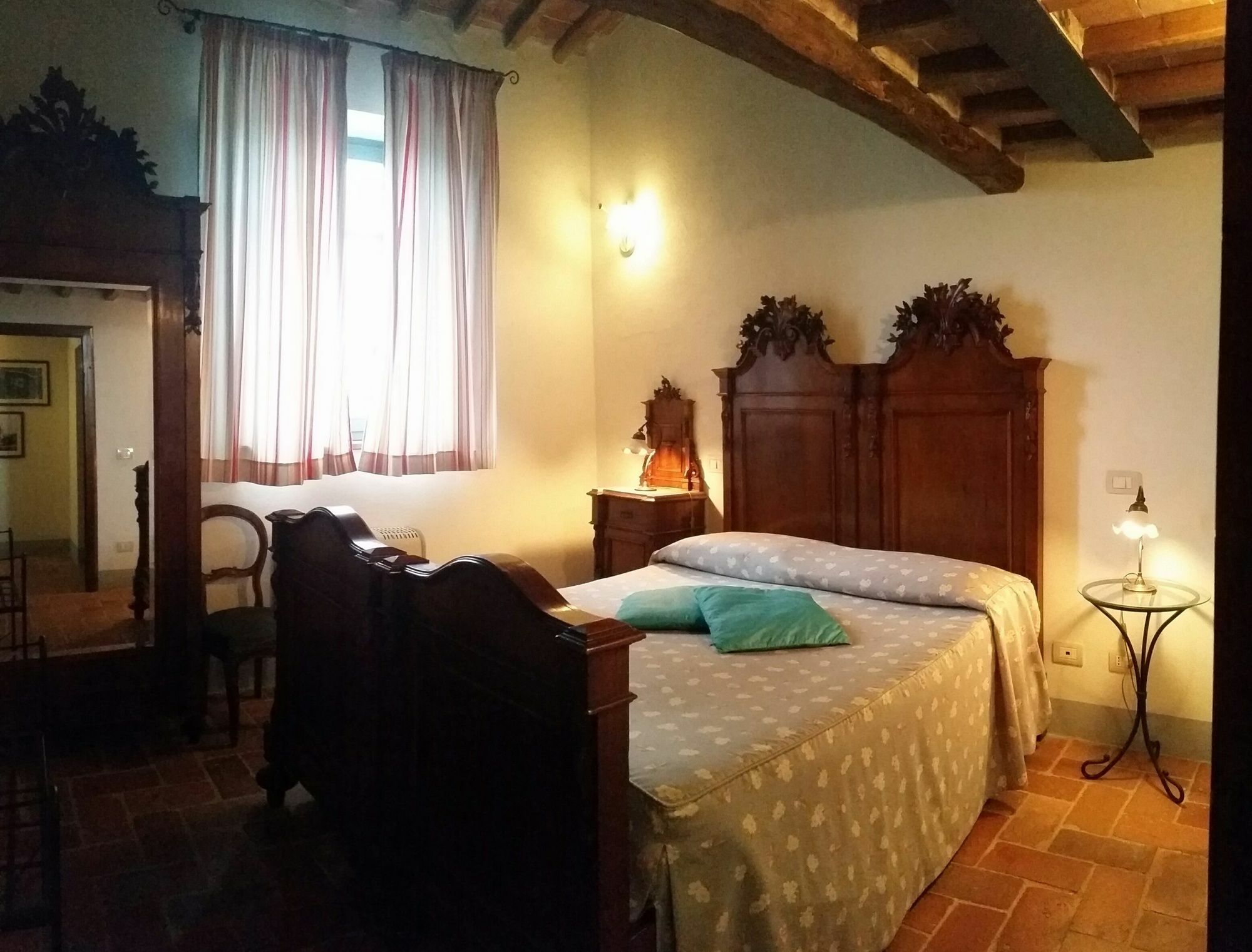 Agriturismo Podere Alberese Asciano Εξωτερικό φωτογραφία